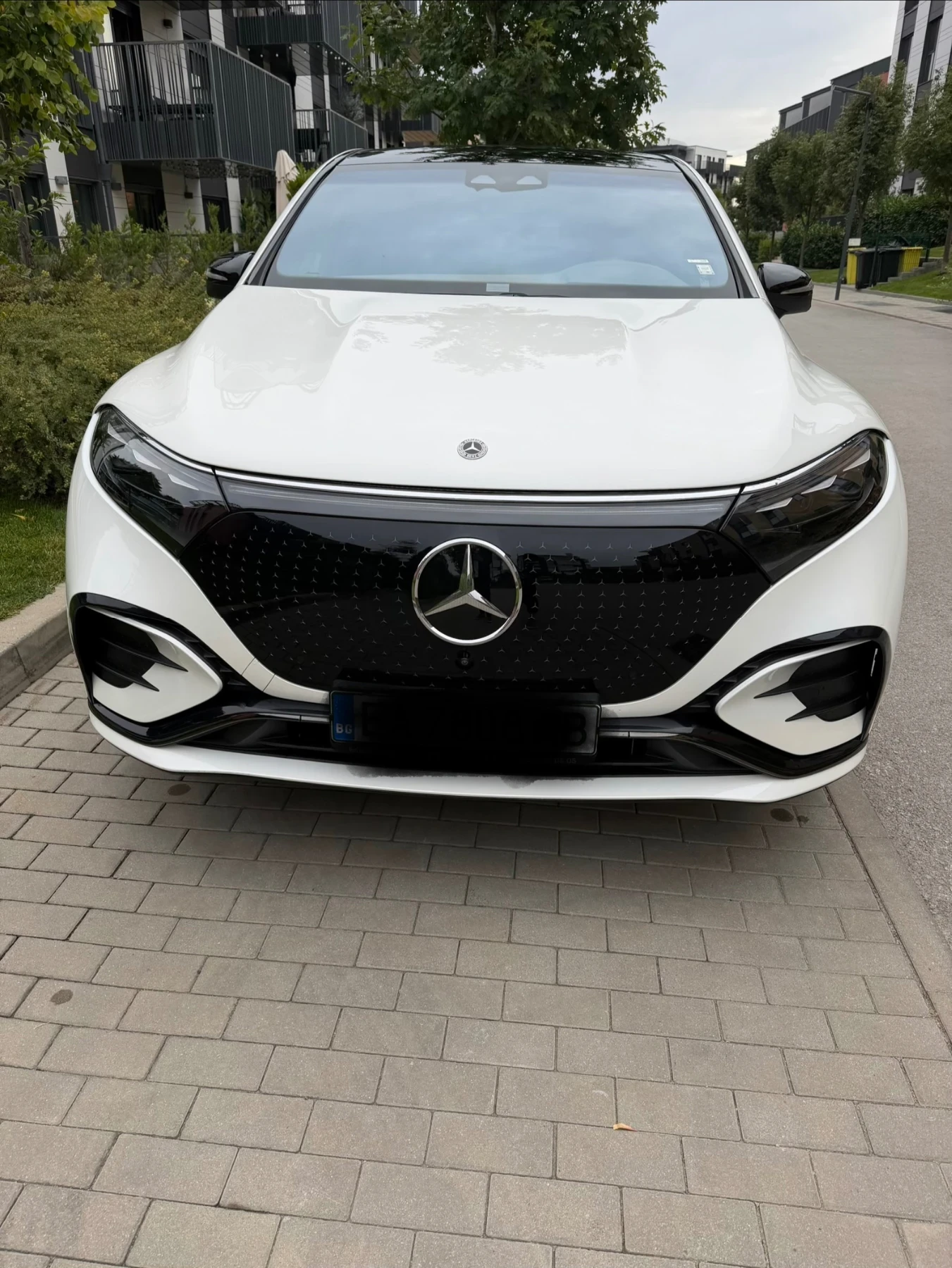 Mercedes-Benz EQS