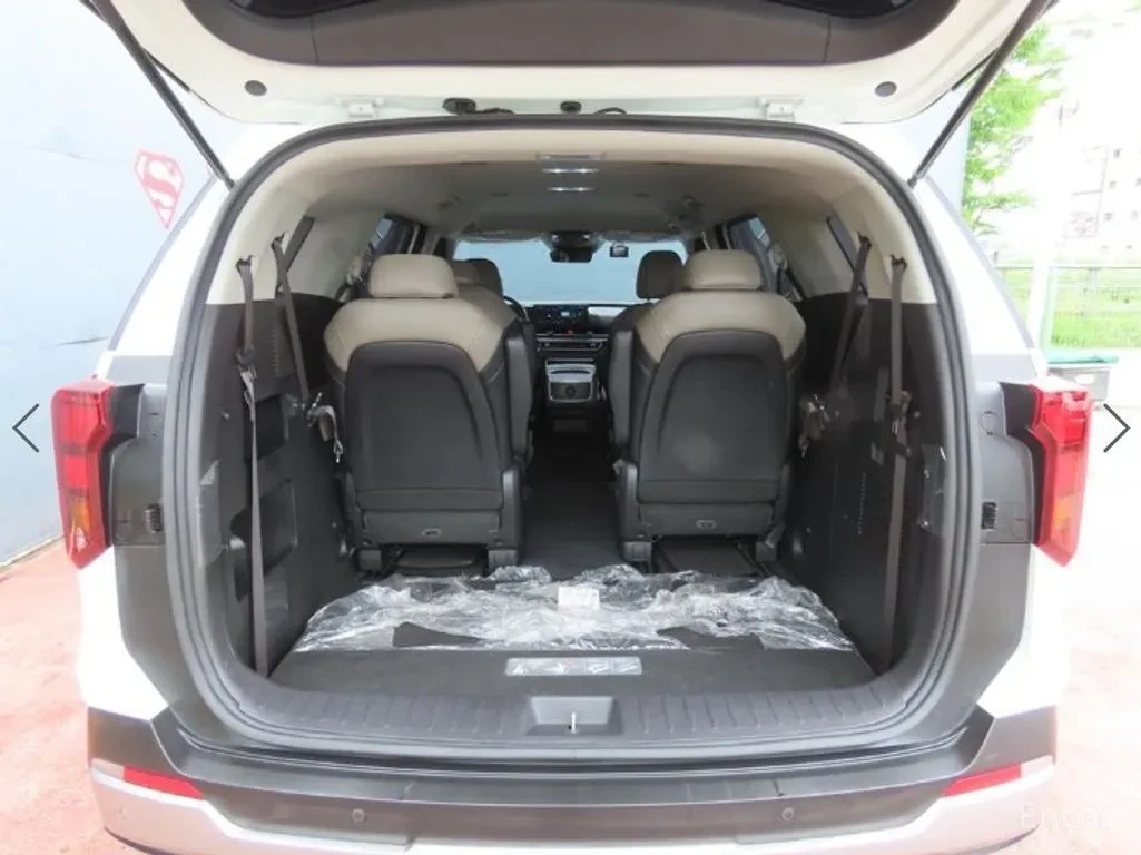 Kia Carnival PRESTIGE | 9 МЕСТЕН | КАТО НОВ, снимка 5 - Автомобили и джипове - 56226547