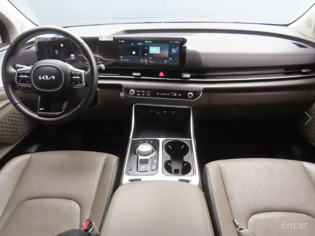 Kia Carnival PRESTIGE | 9 МЕСТЕН | КАТО НОВ, снимка 9 - Автомобили и джипове - 56226547