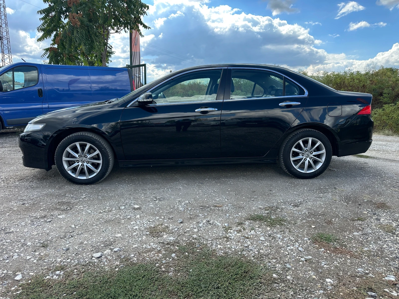 Honda Accord 2.4-FACE-AUTOMAT-TOP-LUX-1Г-ГАРАНЦИЯ, снимка 2 - Автомобили и джипове - 56244460
