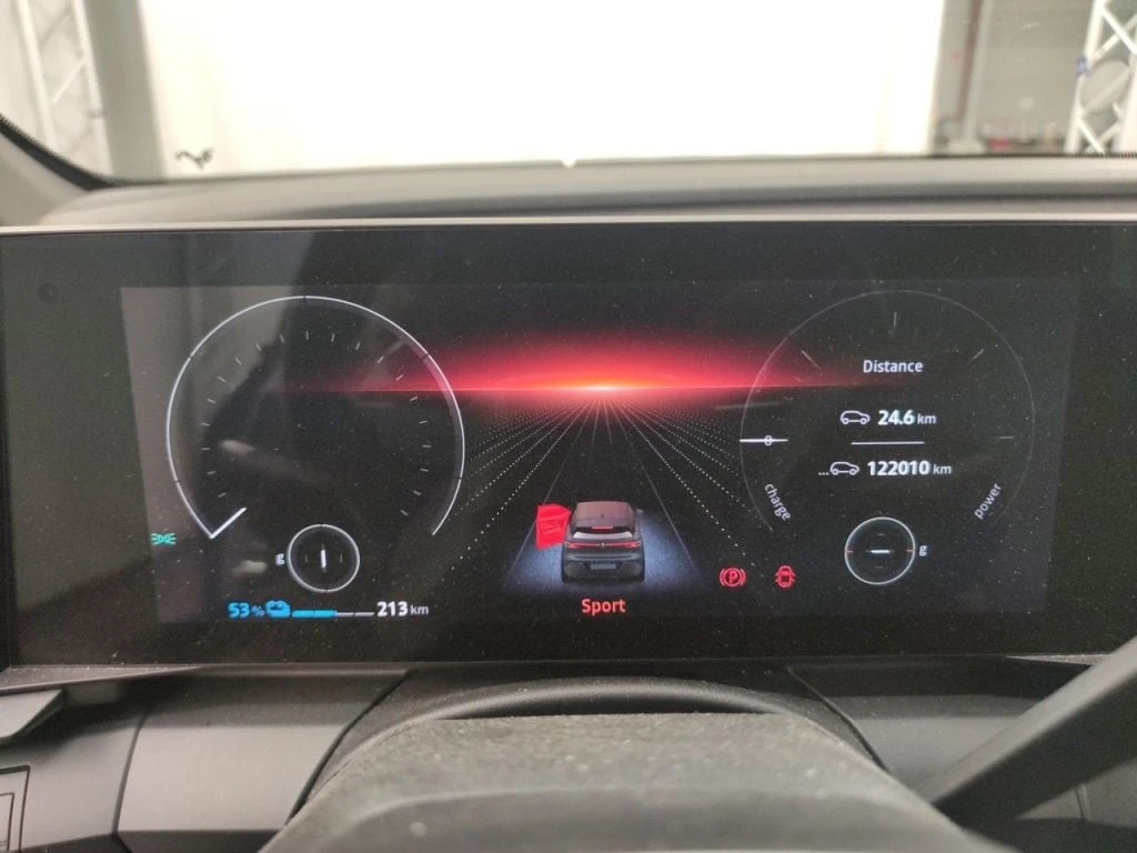 Renault Megane E-Tech Techno R220 Navi LED 92.68% SoH, снимка 11 - Автомобили и джипове - 56726426