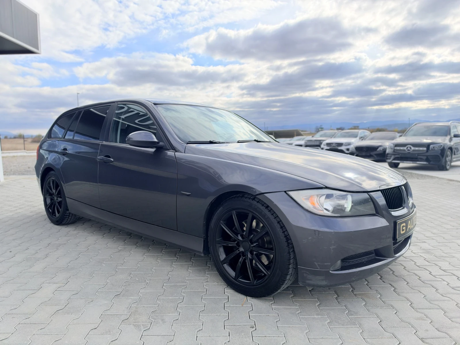 BMW 320 2.0d Собствен лизинг!!!, снимка 7 - Автомобили и джипове - 56733095