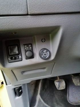 Nissan Terrano 2.4 АГУ, снимка 14
