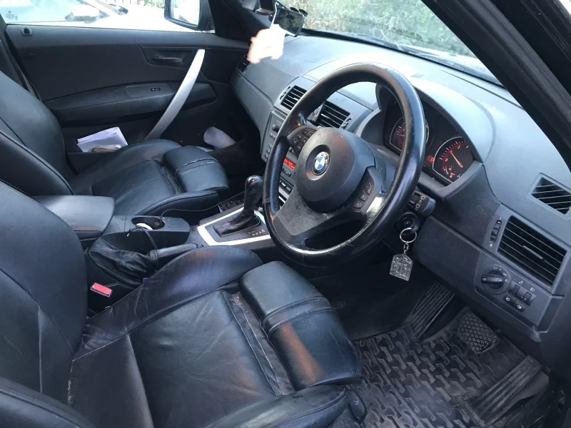 BMW X3 3i benzin, снимка 6 - Автомобили и джипове - 48885464