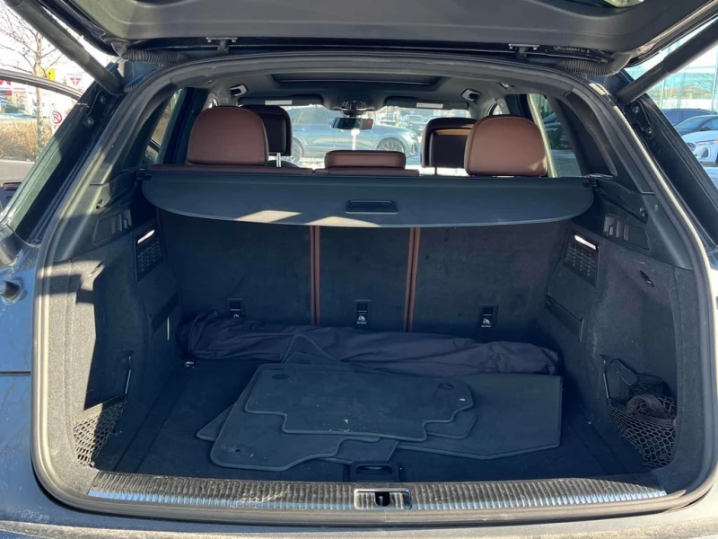 Audi Q5 * Technik * CARFAX * БЕЗ ПЪРВОНАЧАЛНА ВНОСКА, снимка 14 - Автомобили и джипове - 52772150