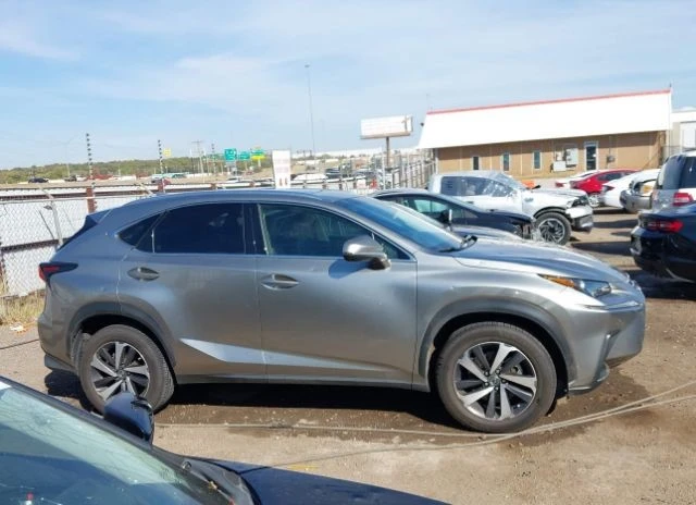 Lexus NX 300, снимка 7 - Автомобили и джипове - 48012445