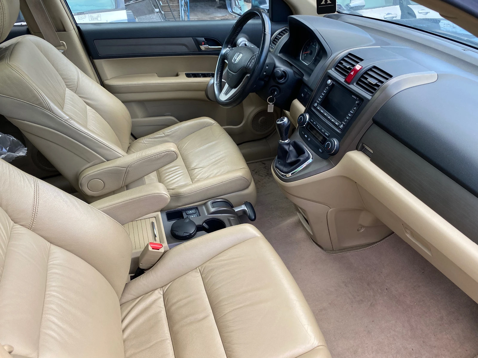 Honda Cr-v 2.2 CDTI 6-СКОРОСТИ - изображение 6