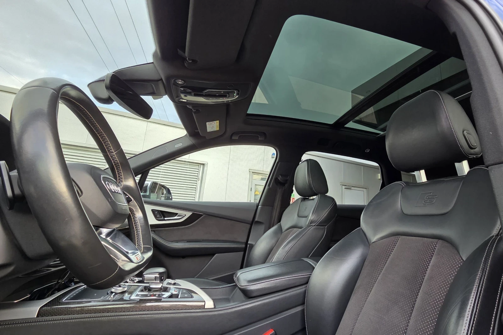 Audi SQ7 TDI4.0/QUATTRO/AHK/Matrix/Pano/HUD - изображение 8