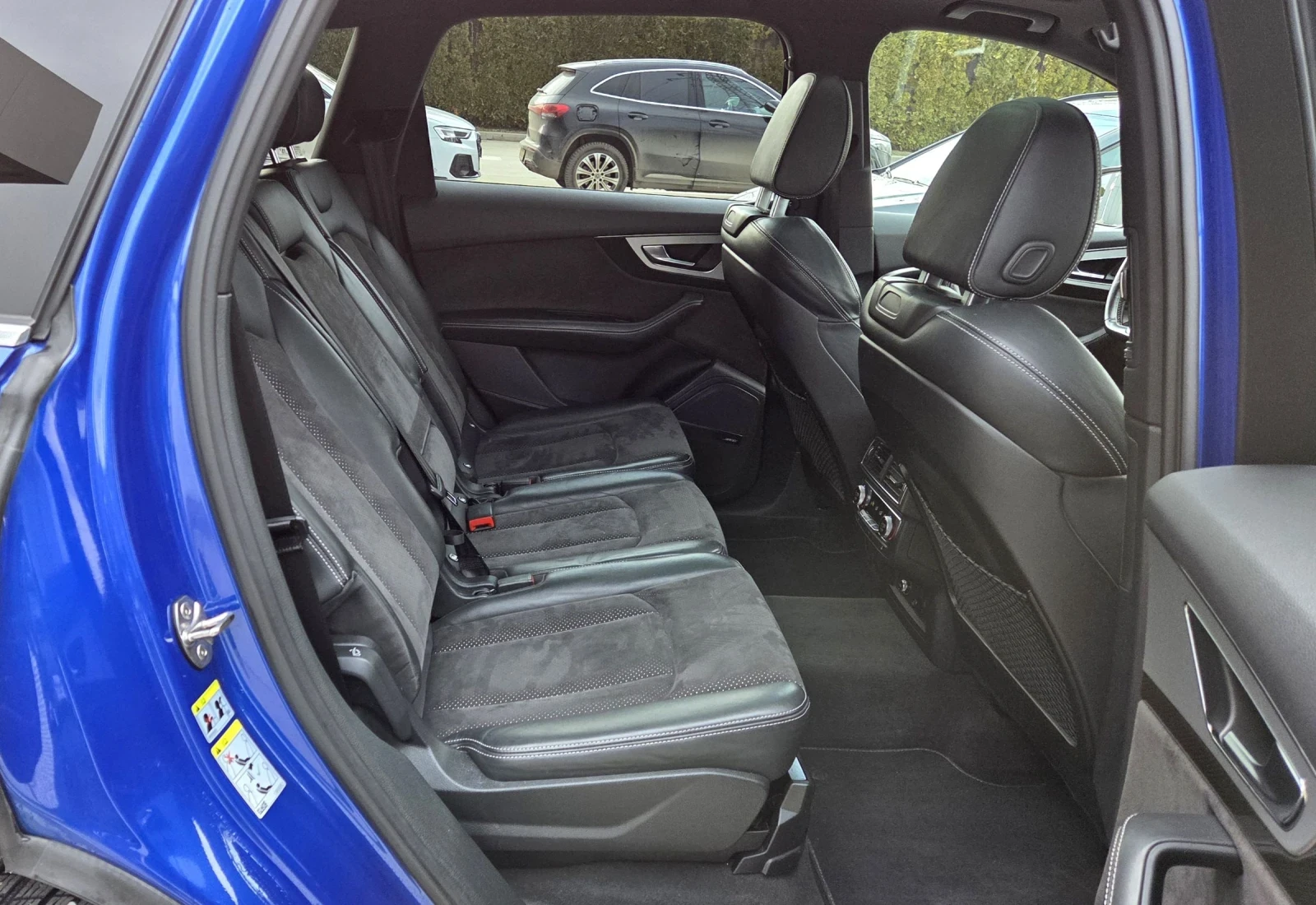 Audi SQ7 TDI4.0/QUATTRO/AHK/Matrix/Pano/HUD | Mobile.bg   11