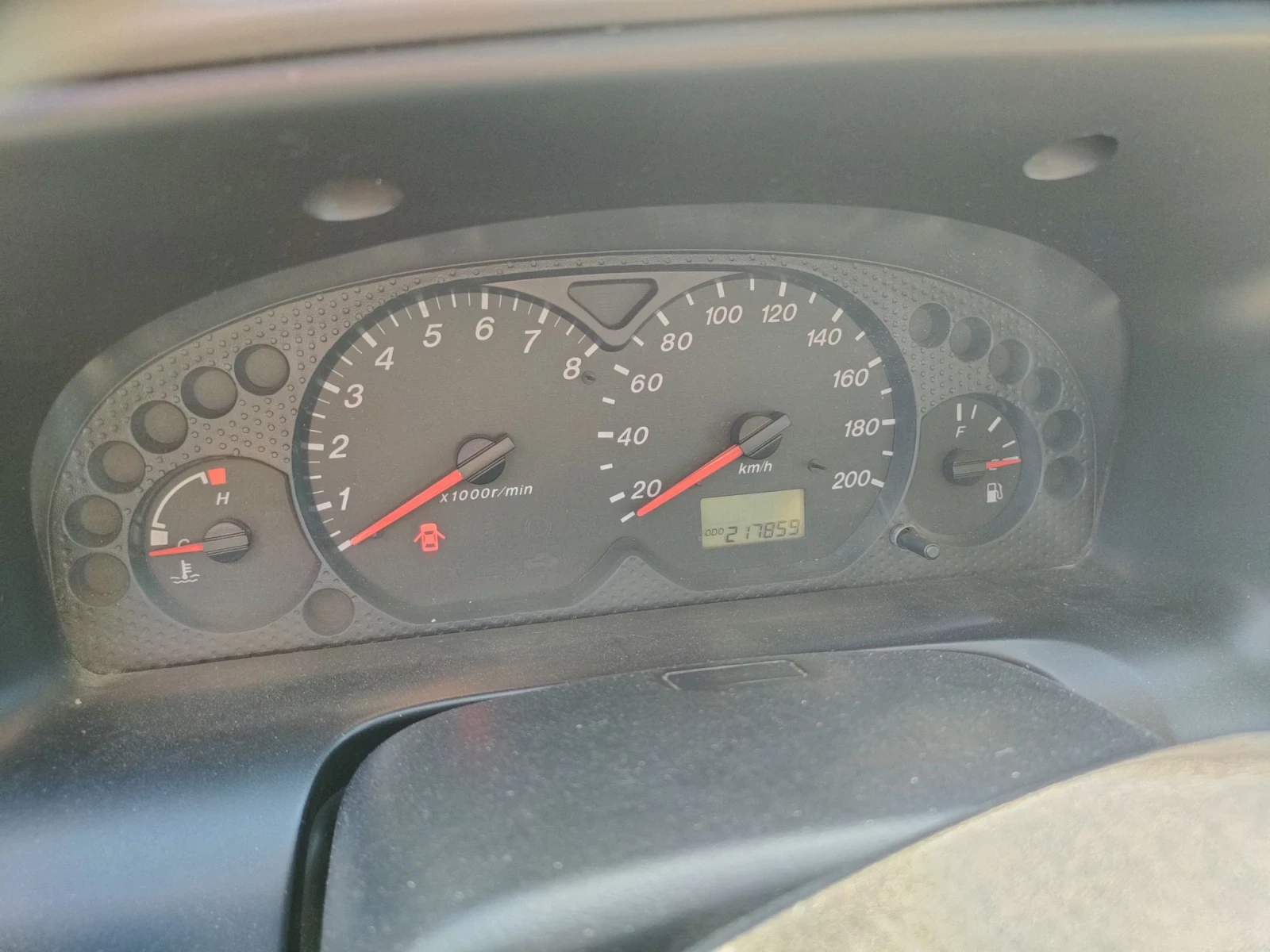 Mazda Tribute  - изображение 5