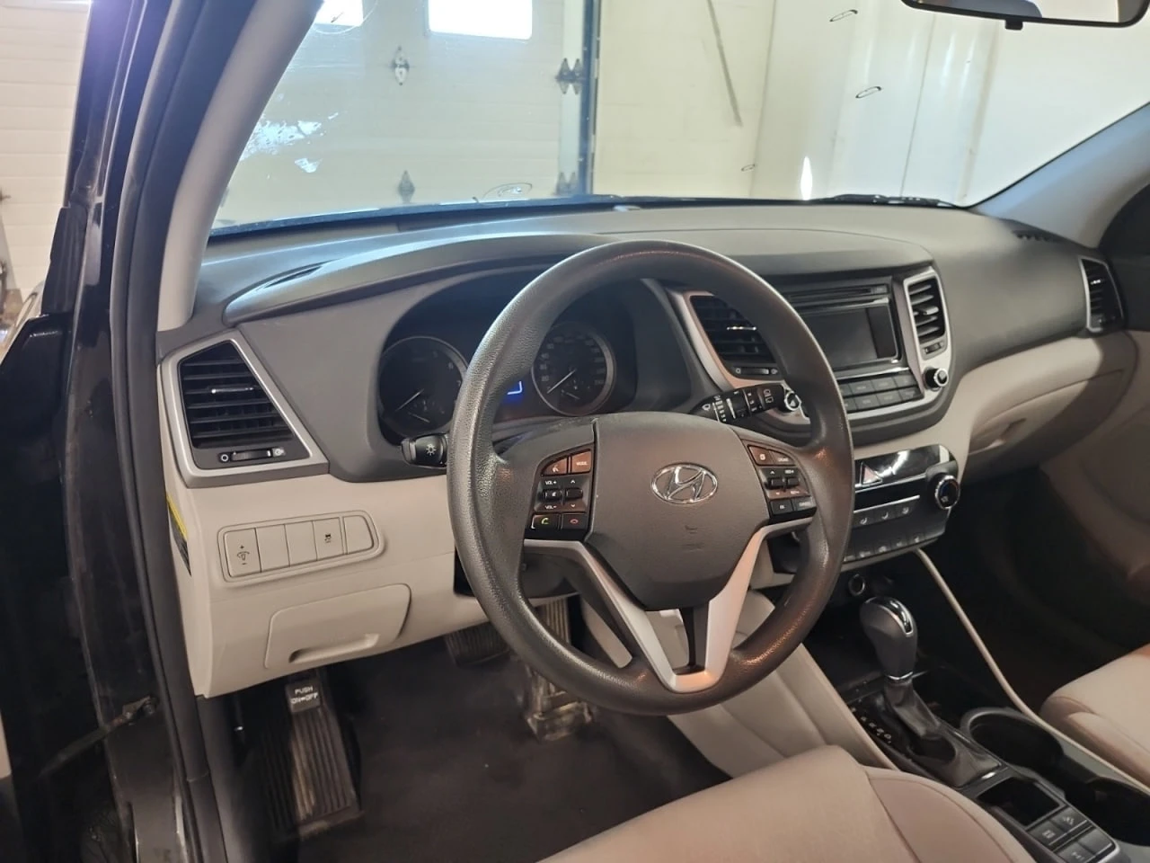 Hyundai Tucson CARFAX* АВТОФИНАНСИРАНЕ БЕЗ ПЪРВОНАЧАЛНА ВНОСКА - изображение 5