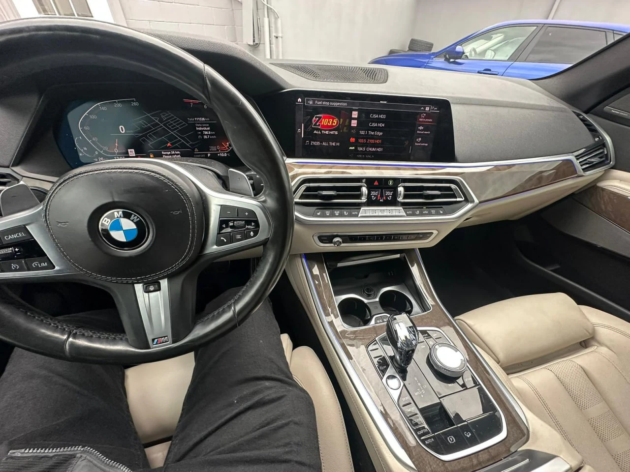 BMW X5 * АВТО КРЕДИТ* ЦЕНА ДО БГ * СЕРВИЗНА ИСТОРИЯ *  - изображение 9