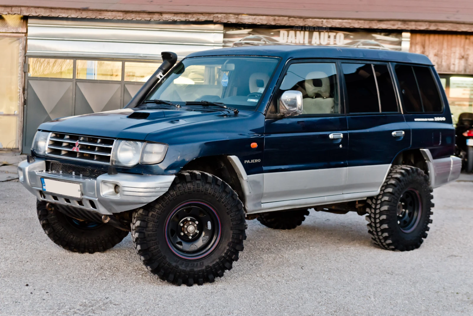 Mitsubishi Pajero 2.8 face Super Selekt 