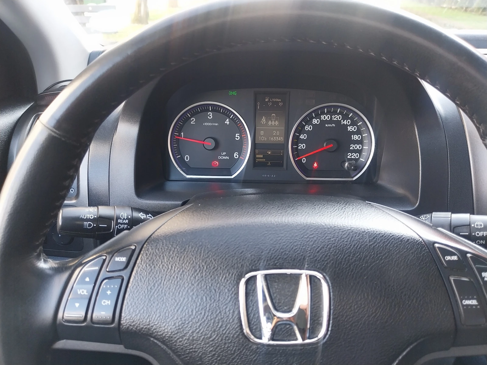 Honda Cr-v * 4×4* /Navi/Xeno/ФЕЙС/2.2 150кс/, снимка 10 - Автомобили и джипове - 53867699