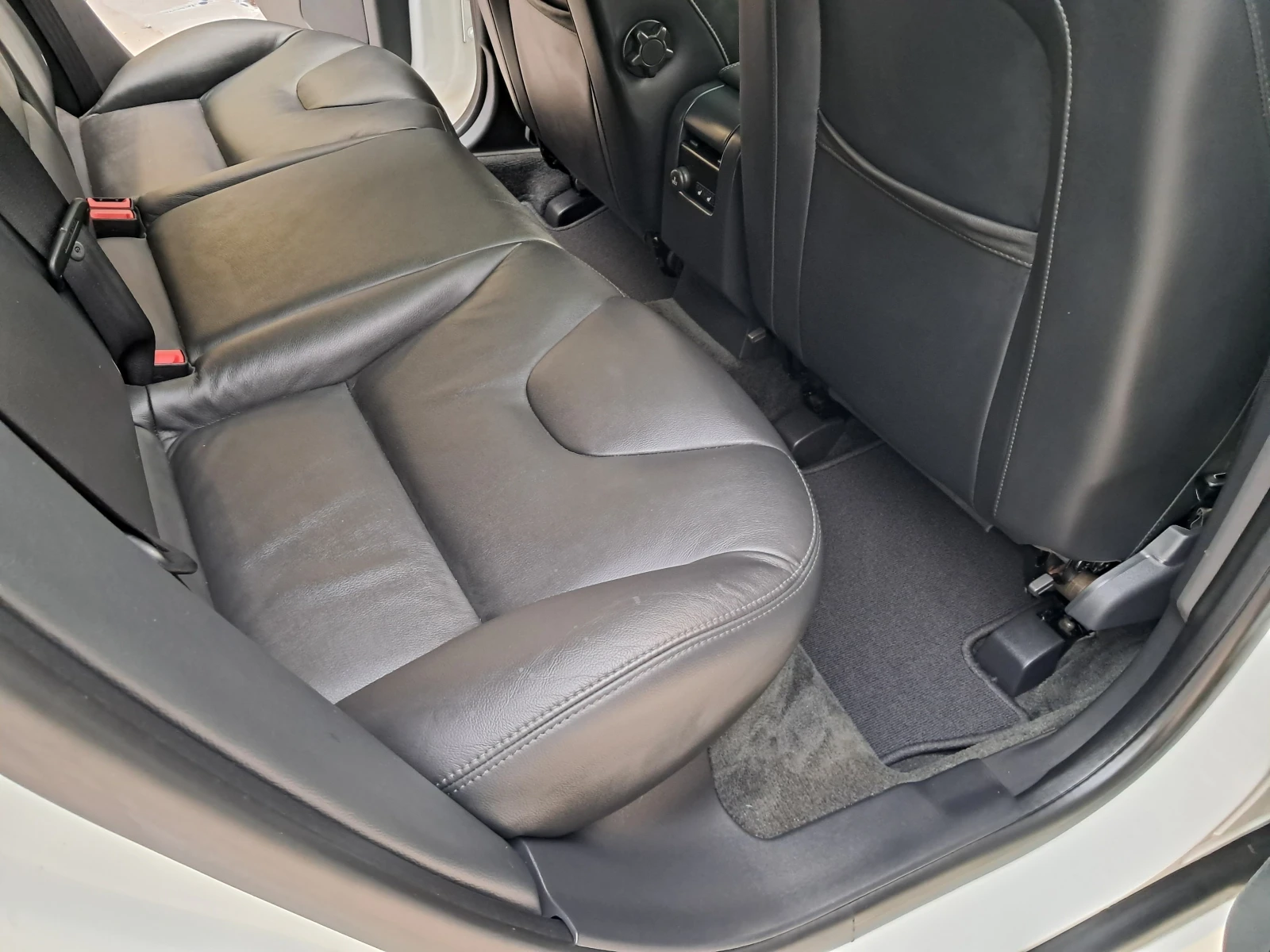 Volvo XC60 3.0 Т6 AWD  , снимка 10 - Автомобили и джипове - 54877319