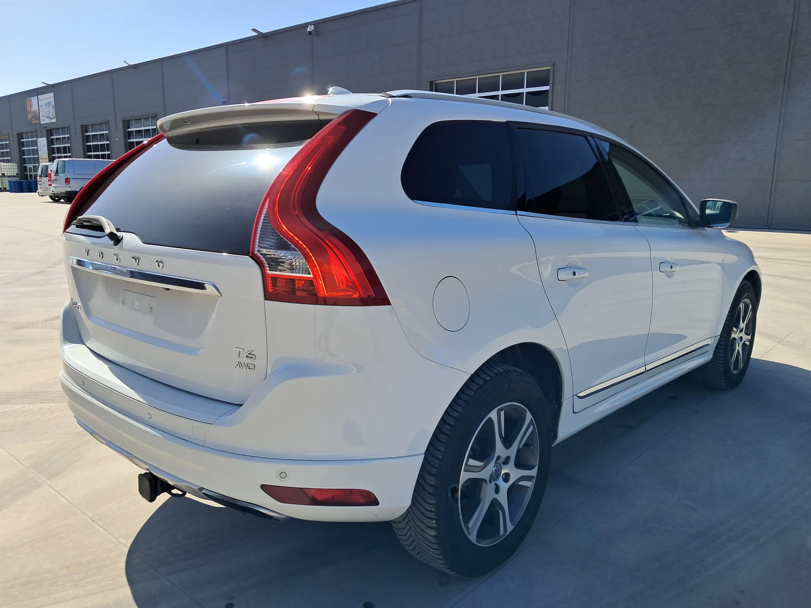 Volvo XC60 3.0 Т6 AWD  , снимка 3 - Автомобили и джипове - 54877319