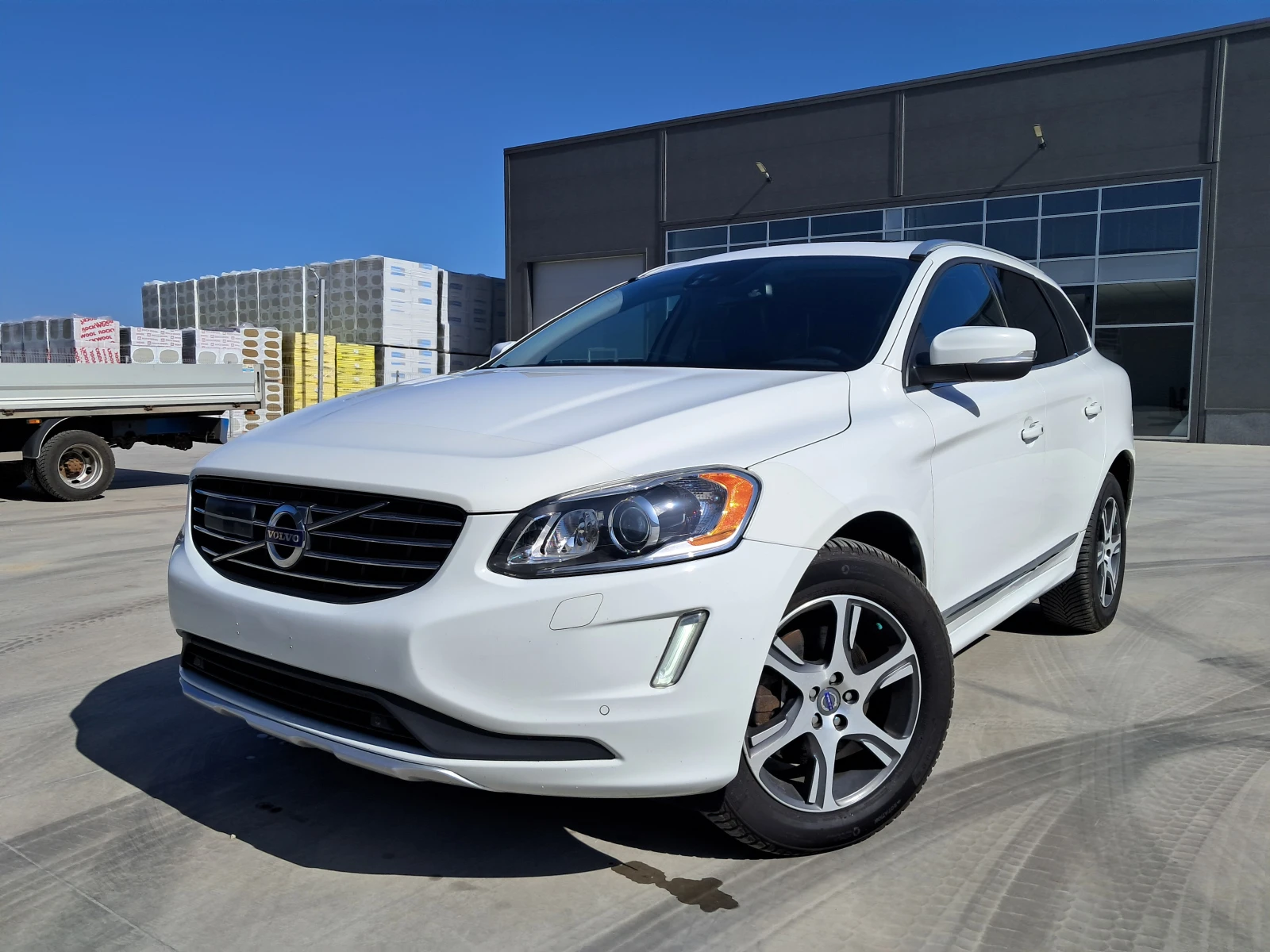 Volvo XC60 3.0 Т6 AWD  , снимка 2 - Автомобили и джипове - 54877319
