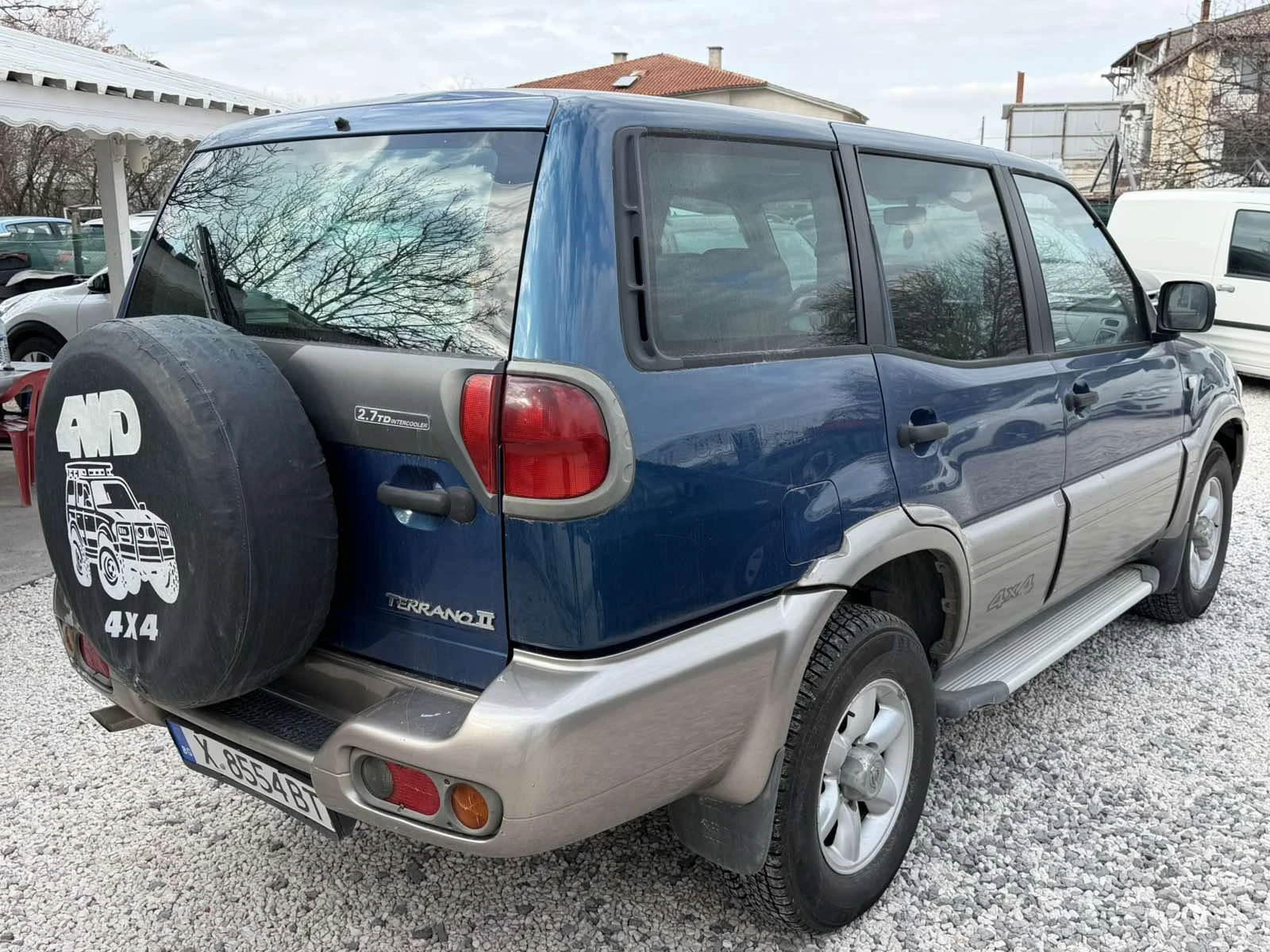 Nissan Terrano, снимка 5 - Автомобили и джипове - 55754774