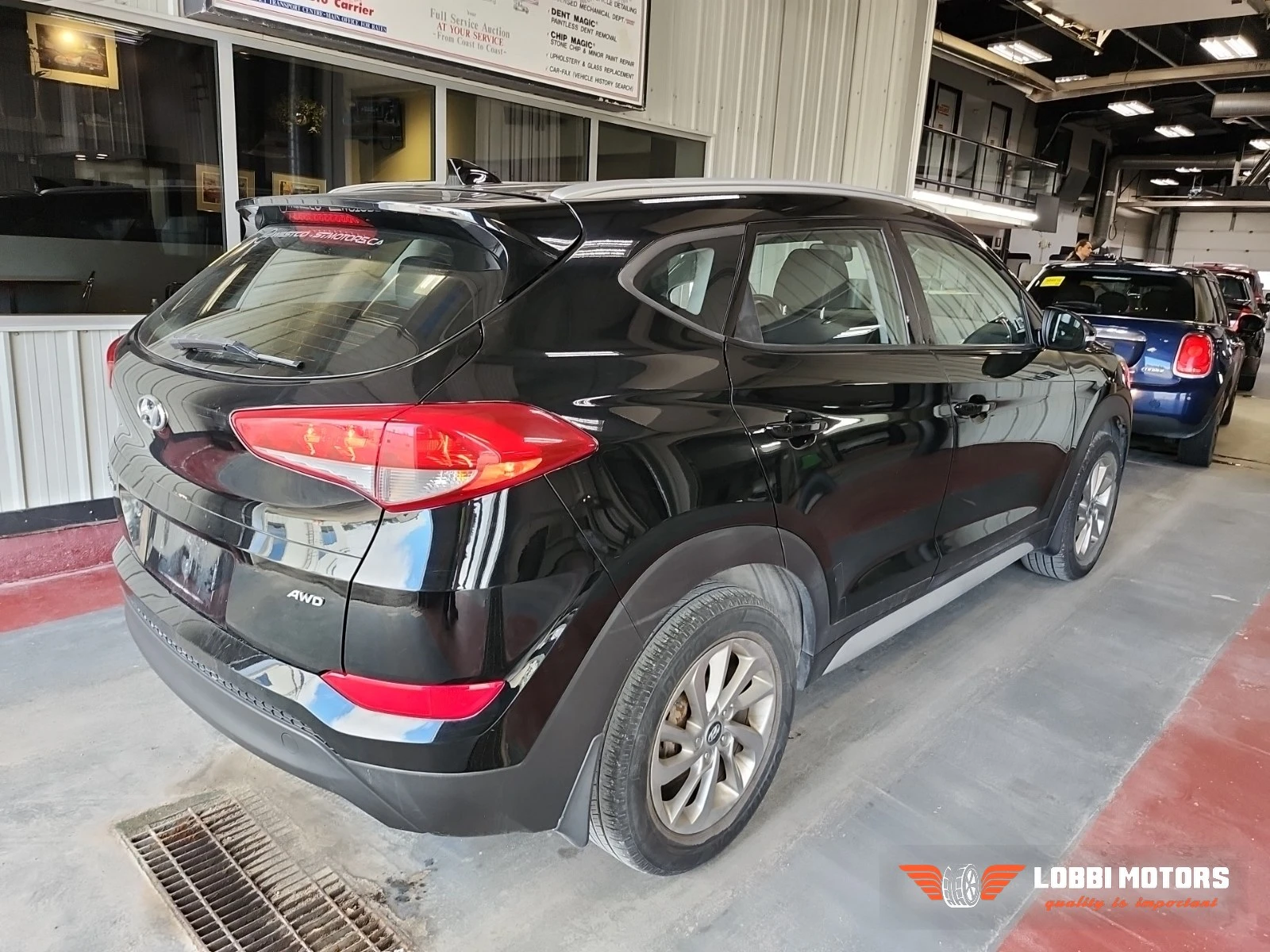 Hyundai Tucson, снимка 3 - Автомобили и джипове - 56018321