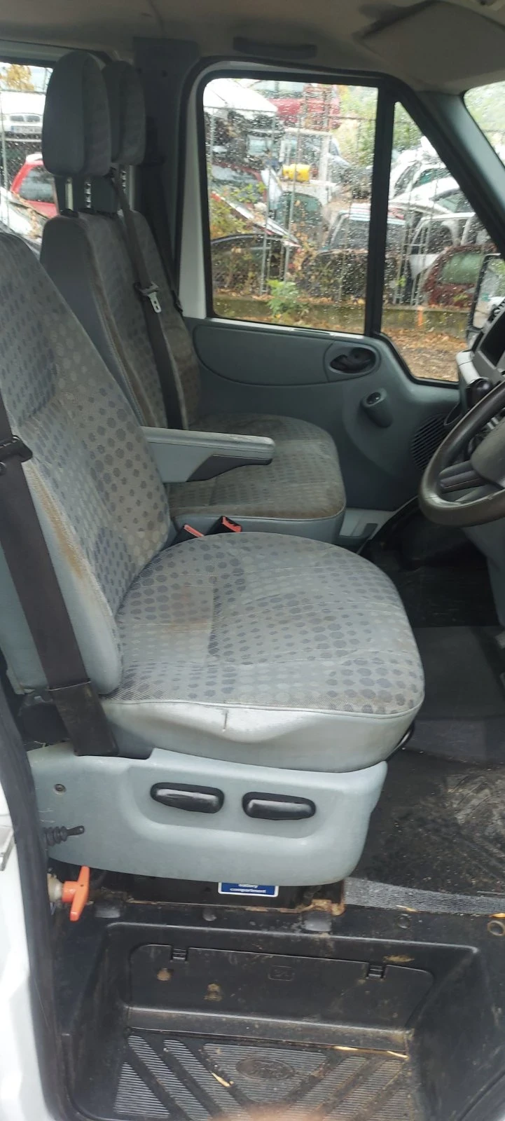 Ford Transit 2.4- 140к.с./6 скорости , снимка 8 - Бусове и автобуси - 47685784