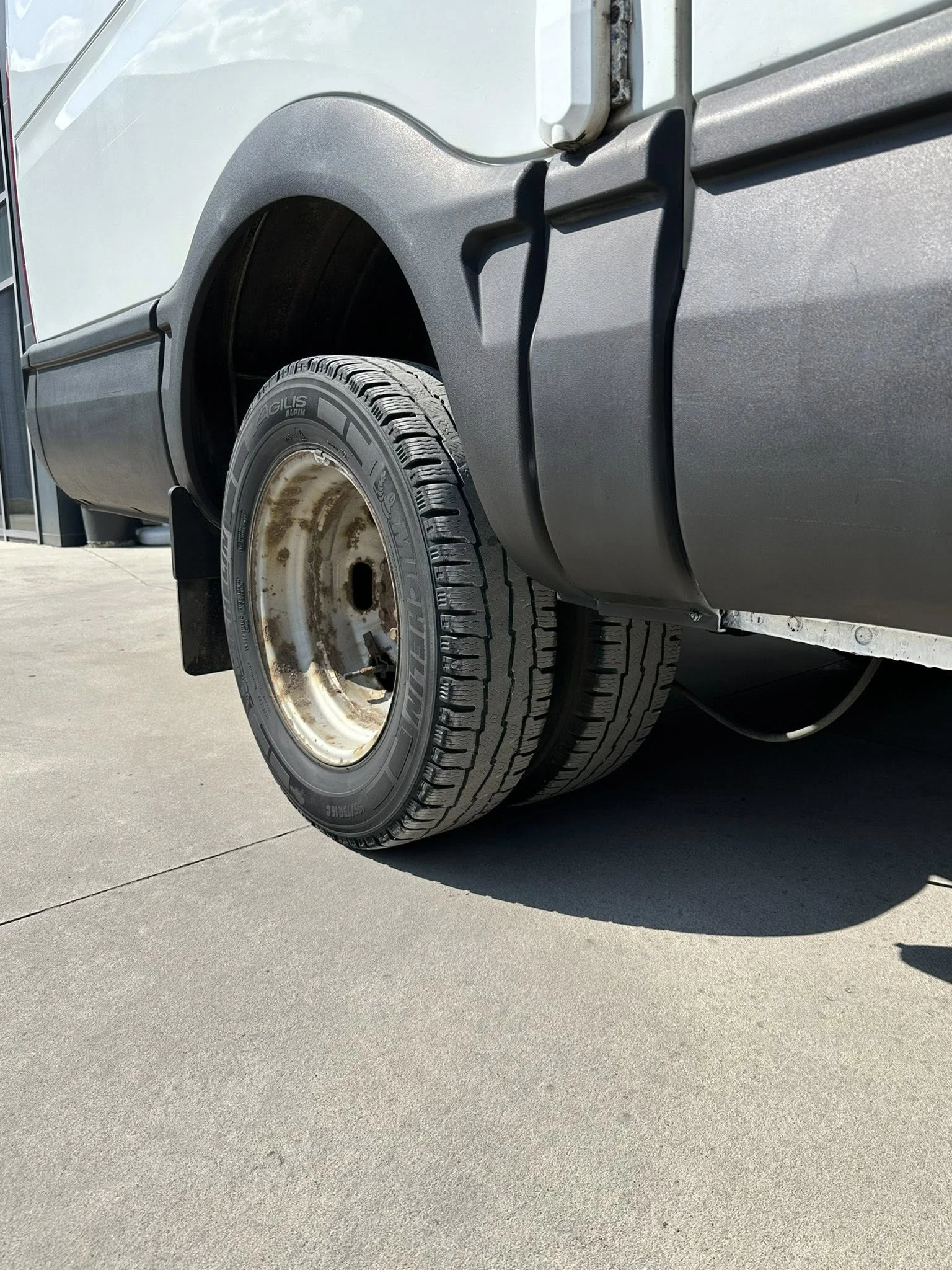 Iveco 35c17  - изображение 8