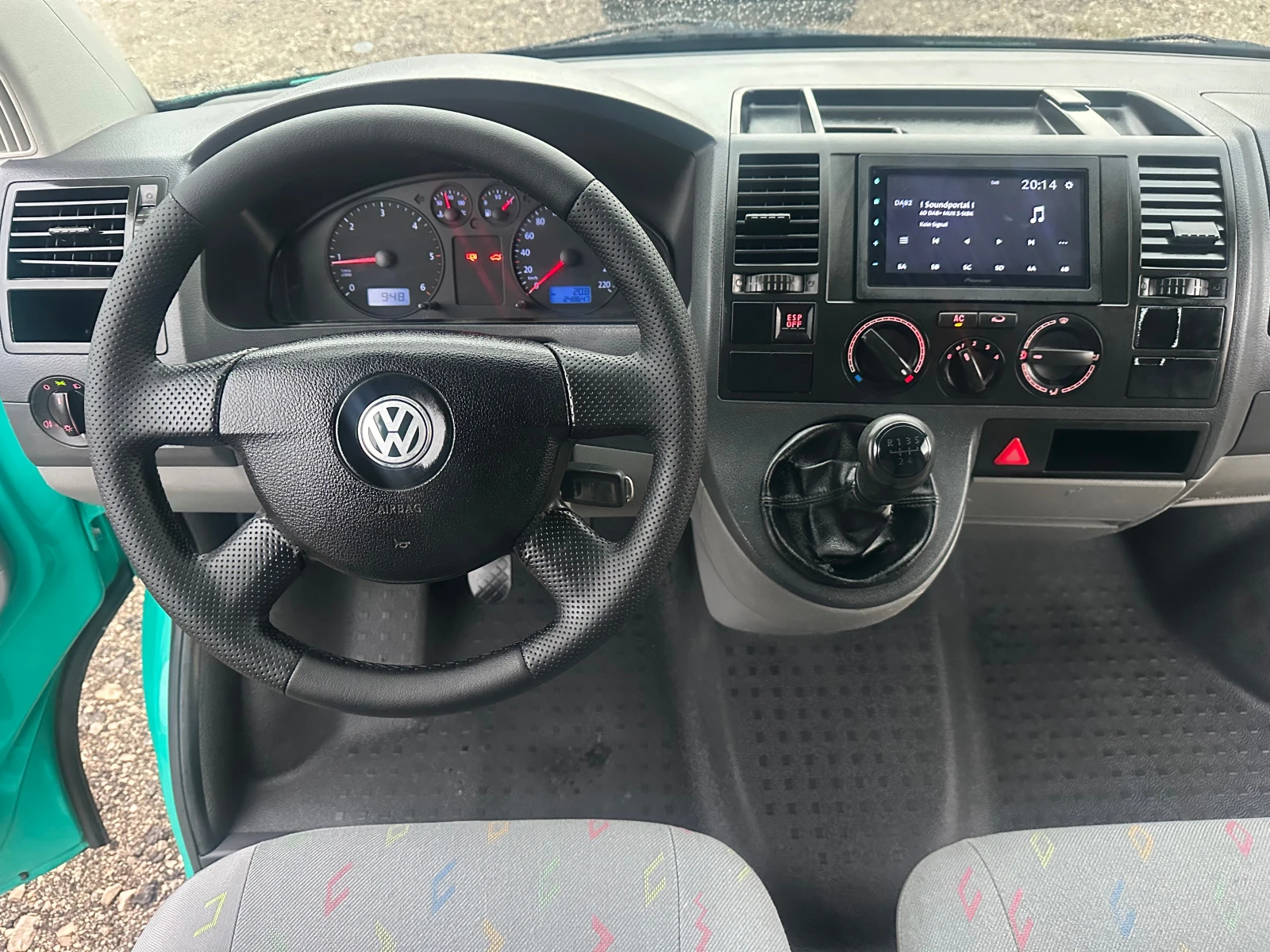 VW T5 1.9TDI 102kc KLIMA, снимка 13 - Бусове и автобуси - 56659785
