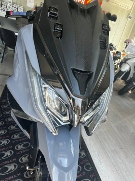  Kymco AK 550