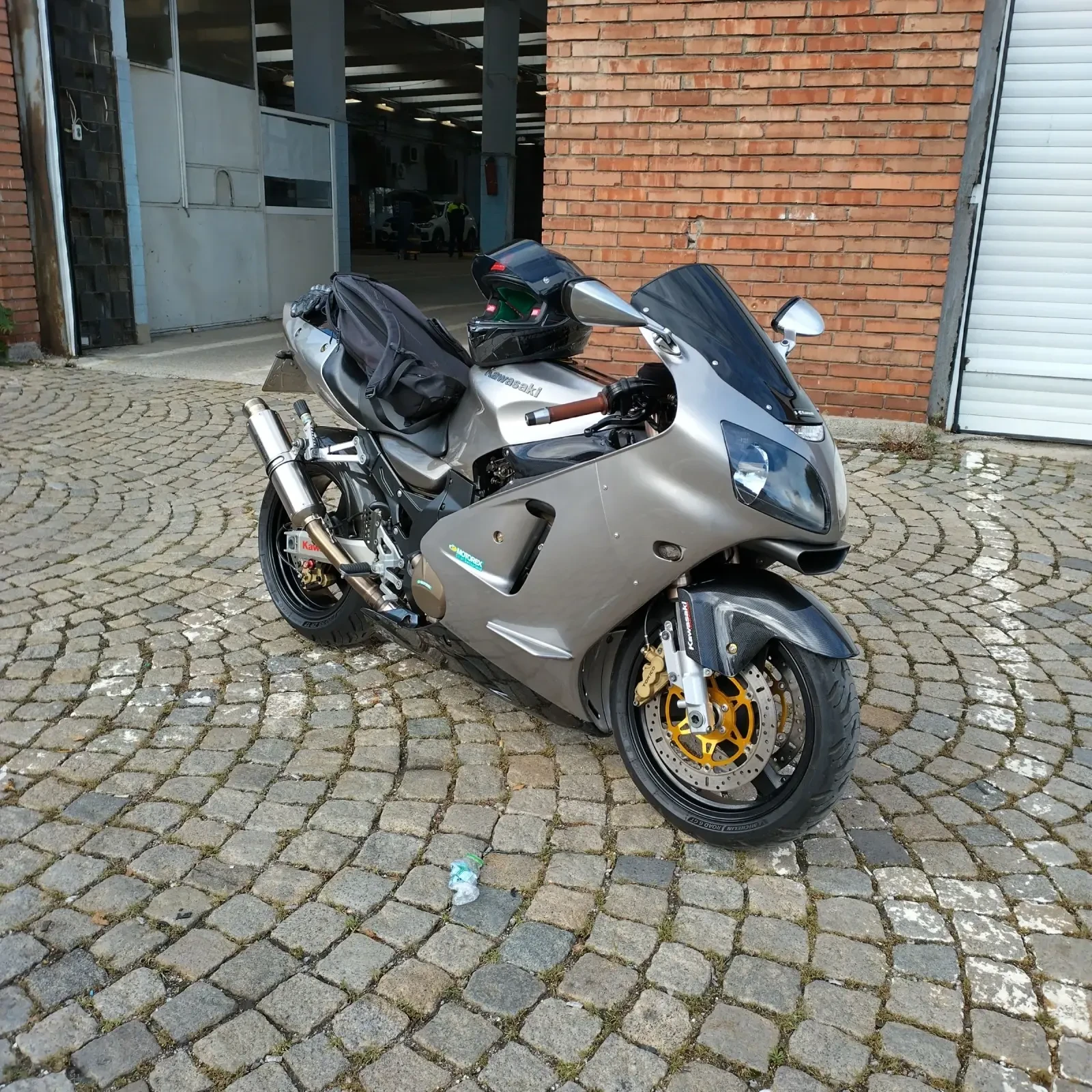 Kawasaki Zx 12 - R - изображение 3