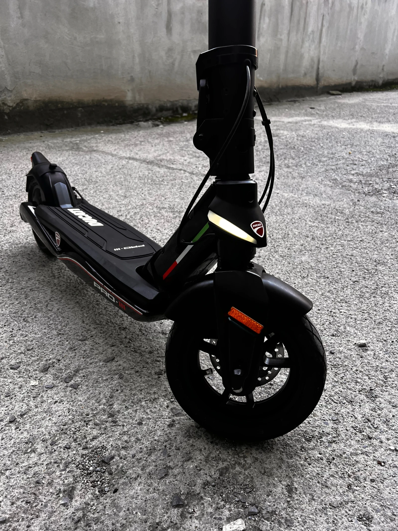   Ducati Pro 3 | Mobile.bg   11