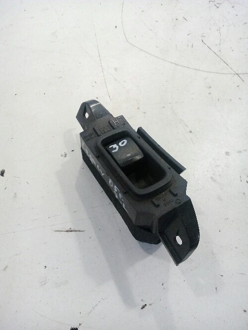 копче ел стъкло задно ляво субару аутбек 09г.