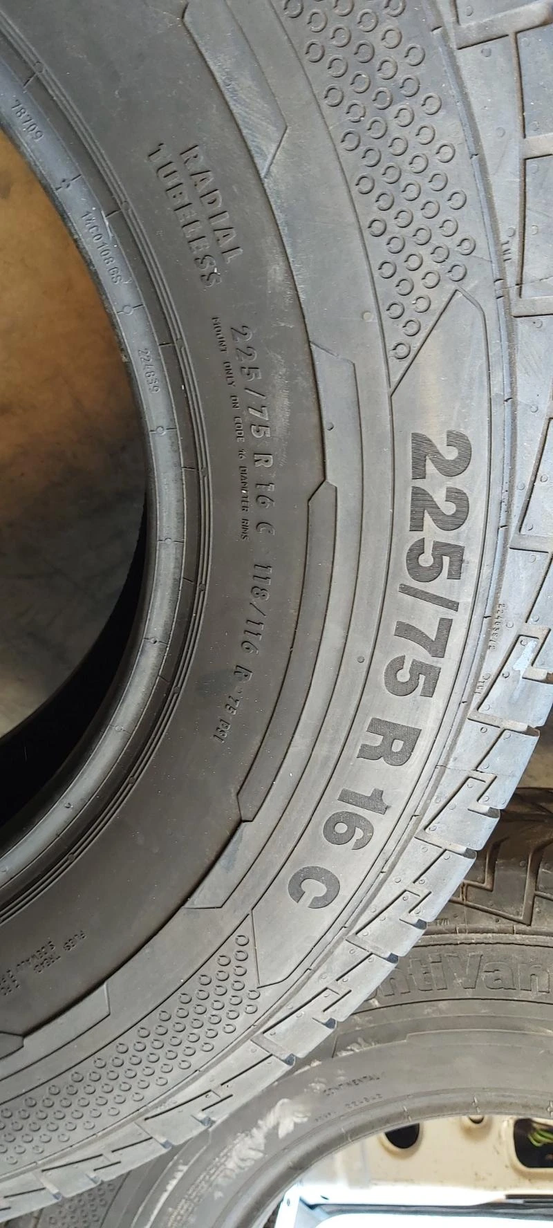 Гуми Летни 225/75R16, снимка 8 - Гуми и джанти - 31947820