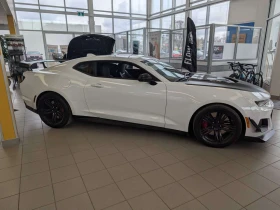Chevrolet Camaro * ZL1 * 6.2L * CARFAX * BOSE * , снимка 3