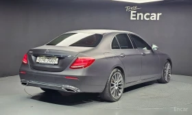Mercedes-Benz E 220, снимка 2