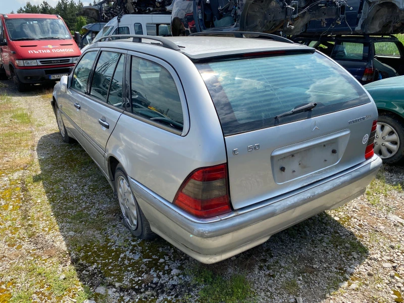 Mercedes-Benz C 250 2.5 TD, снимка 5 - Автомобили и джипове - 41040825