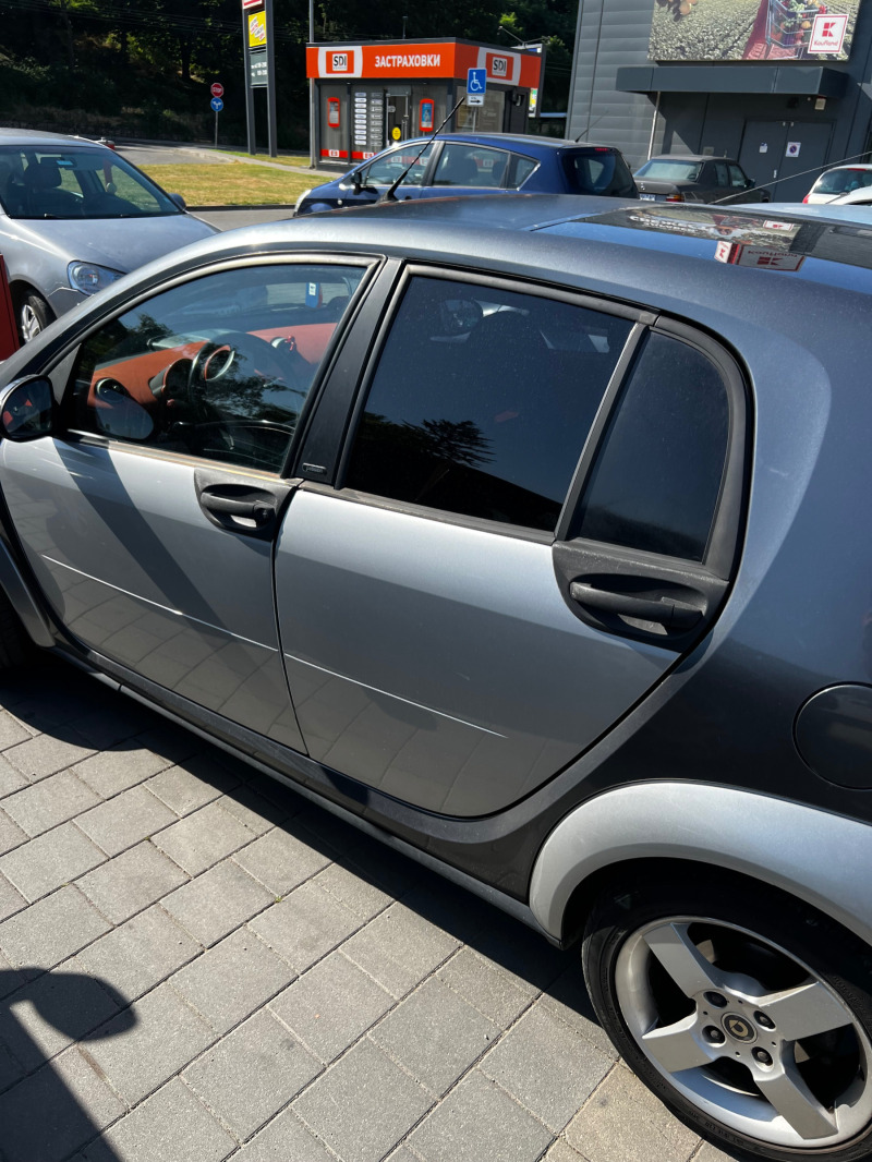 Smart Forfour, снимка 2 - Автомобили и джипове - 47150008