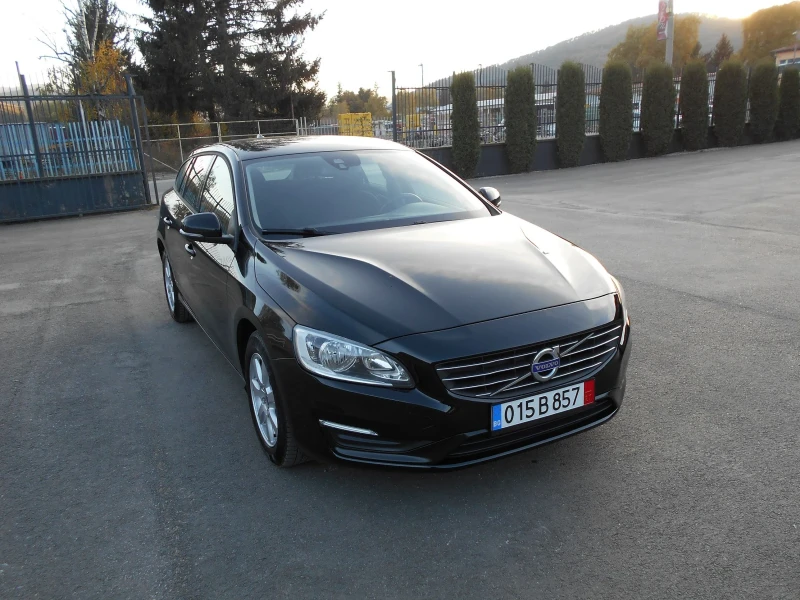 Volvo V60 1.6HDI FACE LIFT , снимка 2 - Автомобили и джипове - 47720161