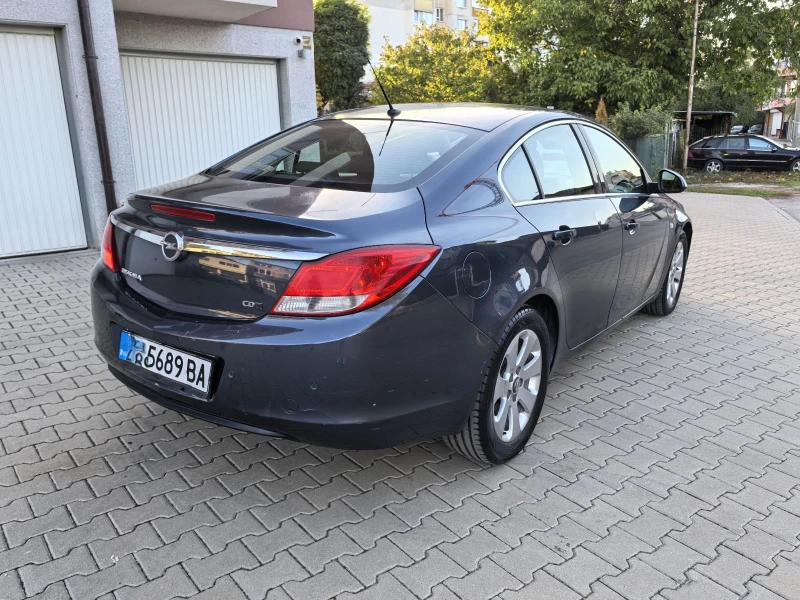 Opel Insignia, снимка 5 - Автомобили и джипове - 47910493