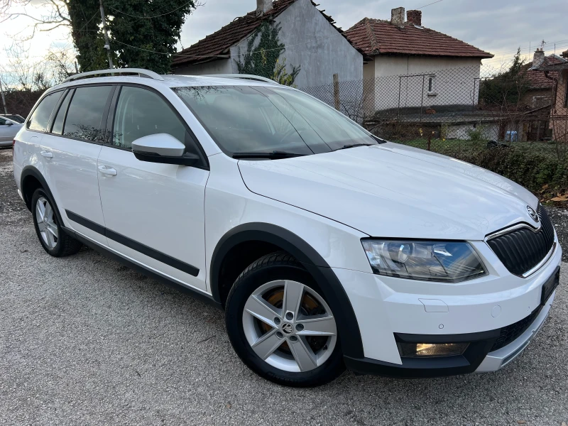 Skoda Octavia Scout 2.0 4x4, снимка 5 - Автомобили и джипове - 48326041