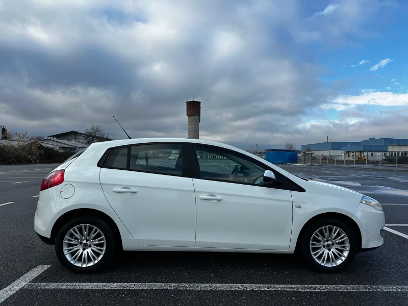 Fiat Bravo 1.4 90кс 132000 км EURO5, снимка 8 - Автомобили и джипове - 48452875