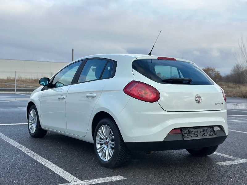 Fiat Bravo 1.4 90кс 132000 км EURO5, снимка 3 - Автомобили и джипове - 48452875