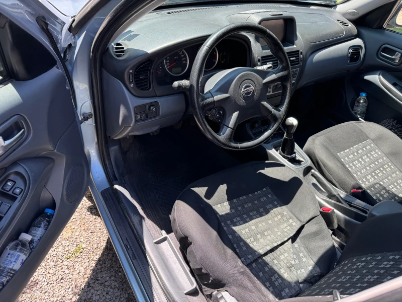 Nissan Almera 1.5 DCI, снимка 4 - Автомобили и джипове - 50837491