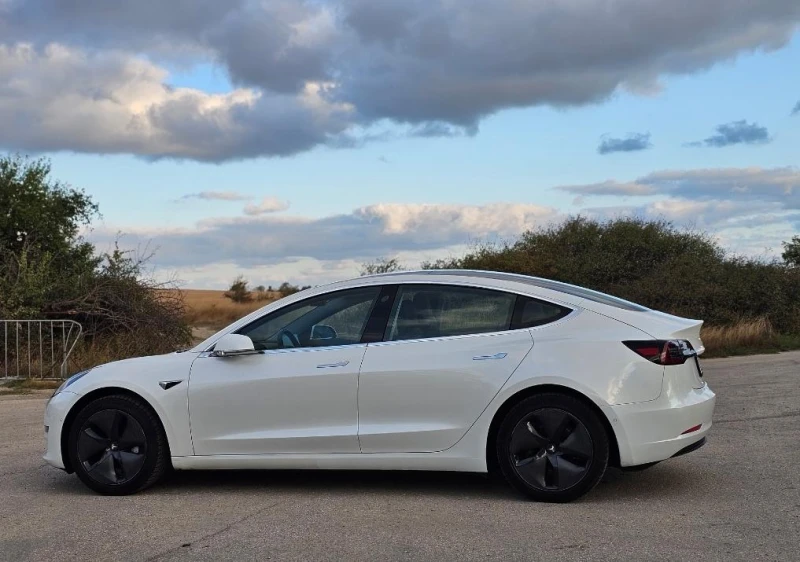 Tesla Model 3 Топ Цена Безупречна, снимка 3 - Автомобили и джипове - 51714057
