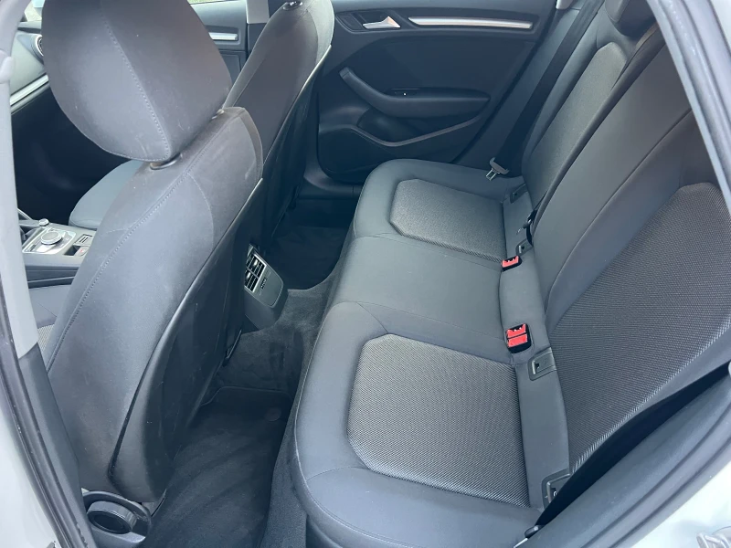 Audi A3 1.6* 110kc* Diesel* Ръчка, снимка 11 - Автомобили и джипове - 52399686