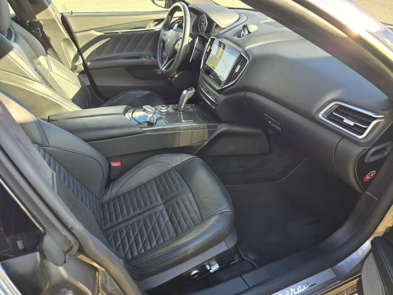 Maserati Ghibli 2021 2.0 MHEV 330CV, снимка 12 - Автомобили и джипове - 52481028