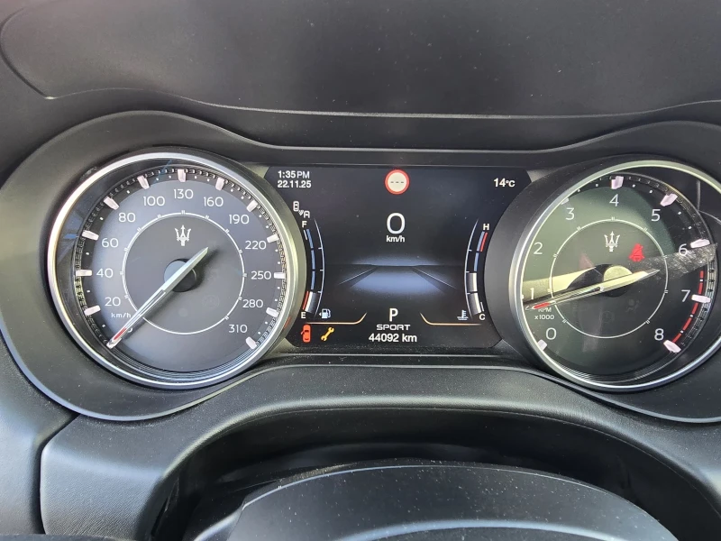 Maserati Ghibli 2021 2.0 MHEV 330CV, снимка 17 - Автомобили и джипове - 52481028