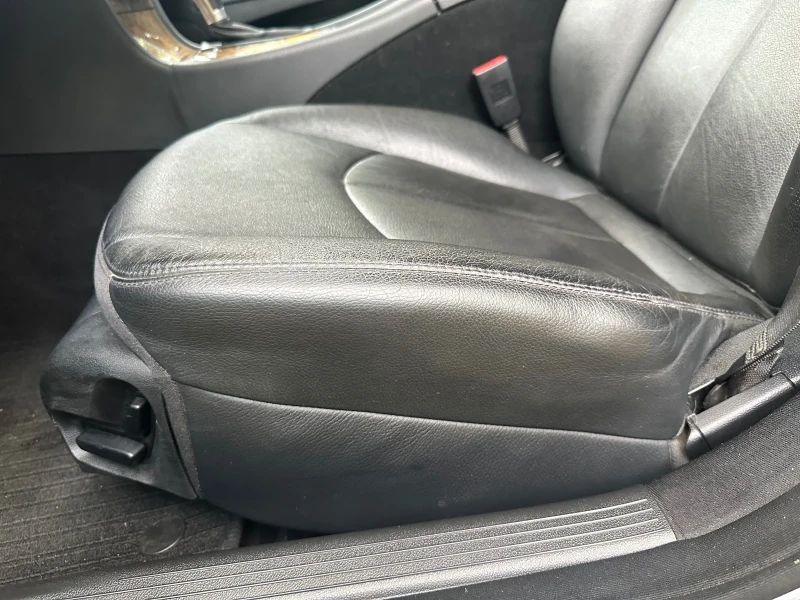 Mercedes-Benz E 320 CDI Avantgarde, снимка 17 - Автомобили и джипове - 52658963