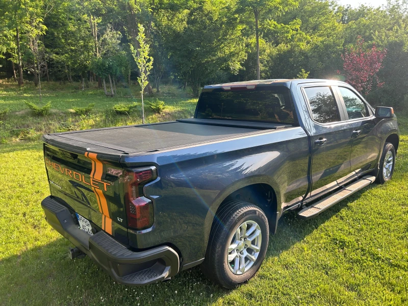 Chevrolet Silverado Crew Cab 1500 LT, снимка 3 - Автомобили и джипове - 53122235