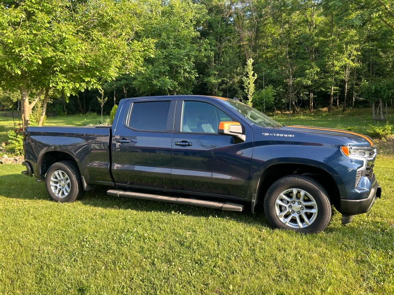 Chevrolet Silverado Crew Cab 1500 LT