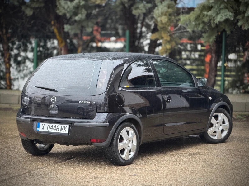 Opel Corsa 1.2* Климатик* Люк* , снимка 4 - Автомобили и джипове - 53465280