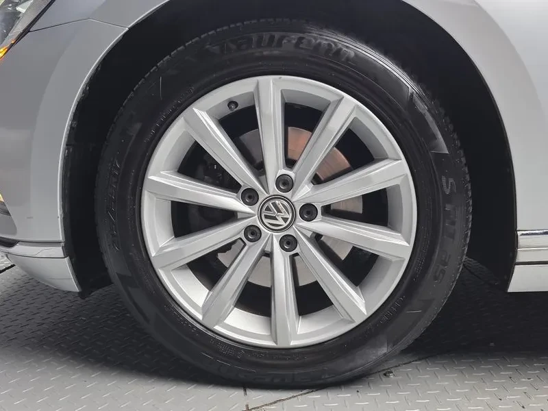 VW Passat Gt (B8) 2.0 Tdi, снимка 5 - Автомобили и джипове - 56286646